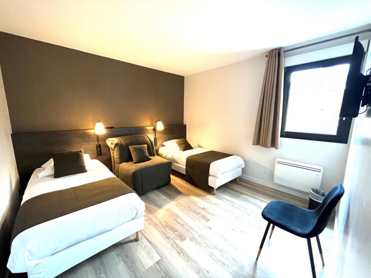 Family Room,1499206933:JPEG